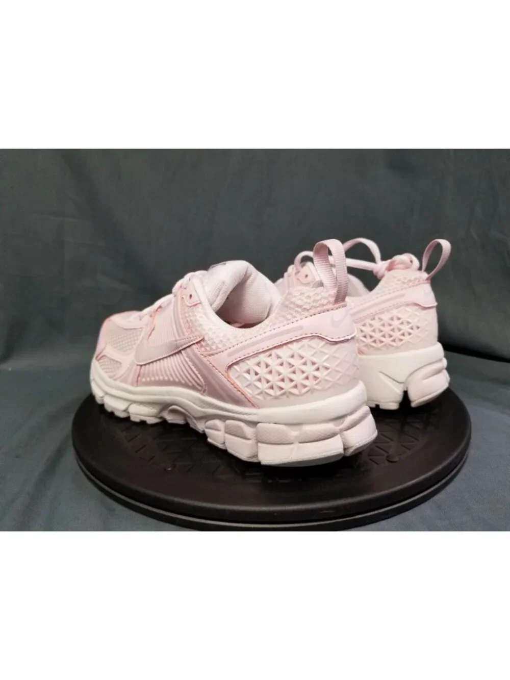 Nike Vomero 5 (GS) Sneakers HF6998 600 Pink Grey Girls Size 5.5 NEW IN BOX!